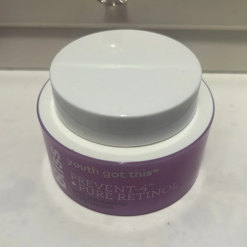 NWB 💜 Bliss Youth Got This Moisturizer - Picture 6 of 8